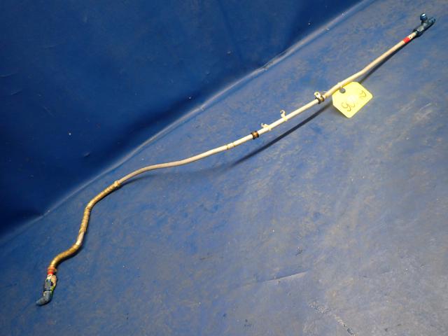 95153-112 Piper - Line - Fuel Crossfeed